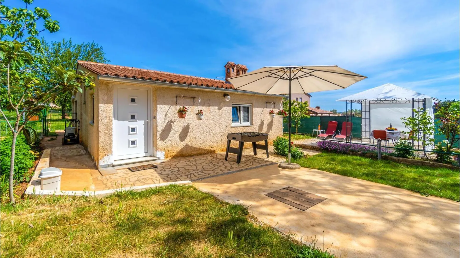 Stunning Apartment In Pula With Wifi